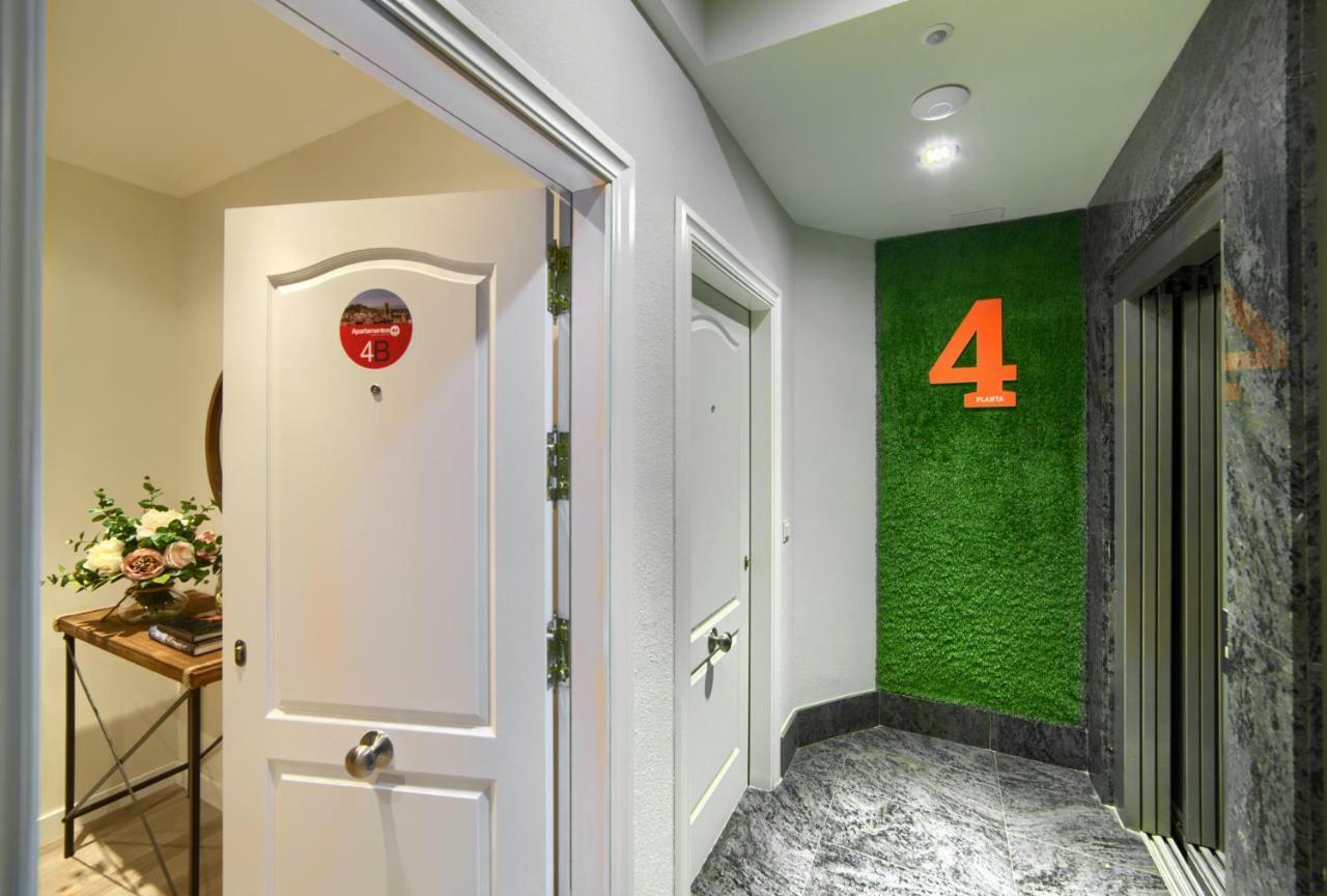 Apartamentos4U Tudela Centro - Parking Incluido Exterior photo